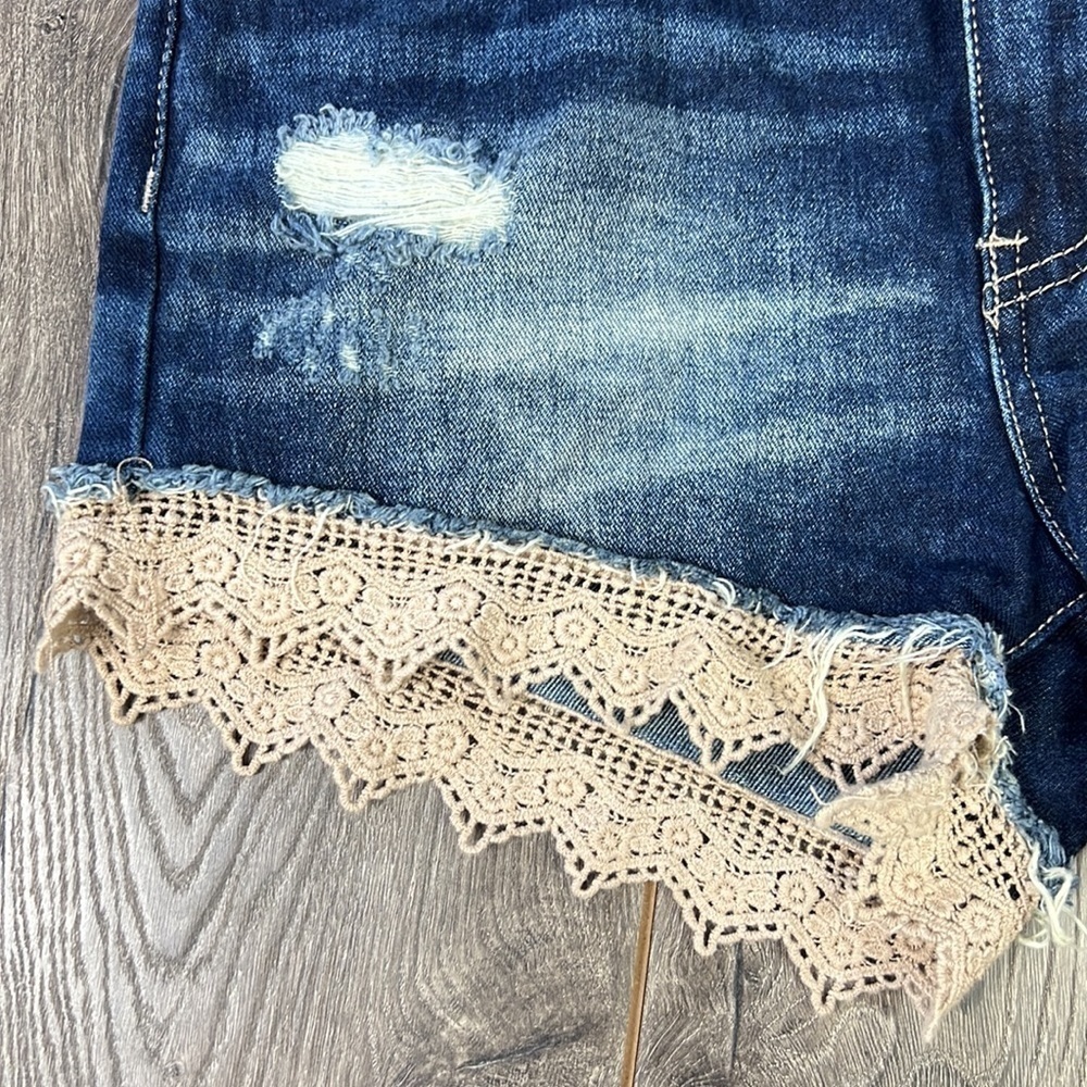 Free People Denim Jean Shorts Lace Hem Distressed 25 - Picture 4 of 8